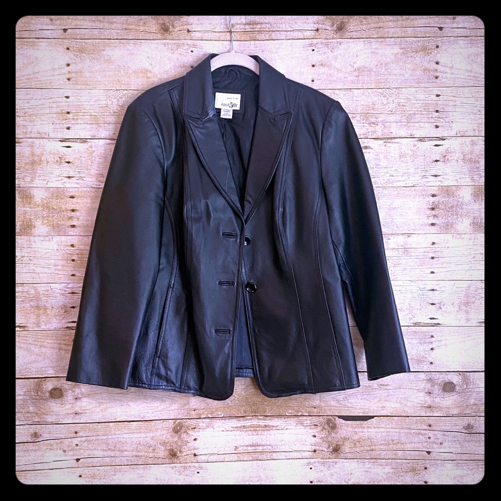 🖤EAST 5TH LEATHER BLAZER🖤 Ladies size L